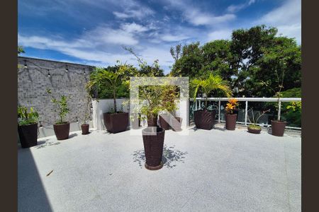 Varanda  de apartamento à venda com 3 quartos, 200m² em Recreio dos Bandeirantes, Rio de Janeiro
