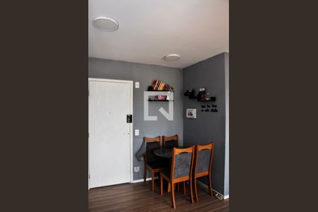 Detalhe - Sala e Sala de Jantar de apartamento para alugar com 2 quartos, 39m² em Vila Nina, São Paulo