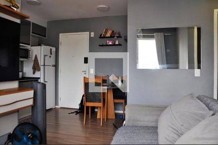 Detalhe - Sala e Sala de Jantar de apartamento para alugar com 2 quartos, 39m² em Vila Nina, São Paulo