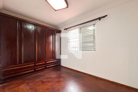 Quarto de casa de condomínio para alugar com 2 quartos, 200m² em Chácara Europa, São Bernardo do Campo