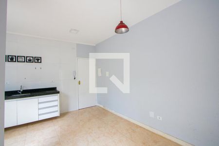 Sala de apartamento para alugar com 2 quartos, 50m² em Campestre, Santo André