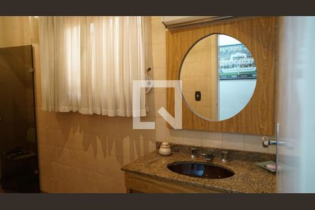 Banheiro Social de casa à venda com 2 quartos, 147m² em Vila Rosalia, Guarulhos