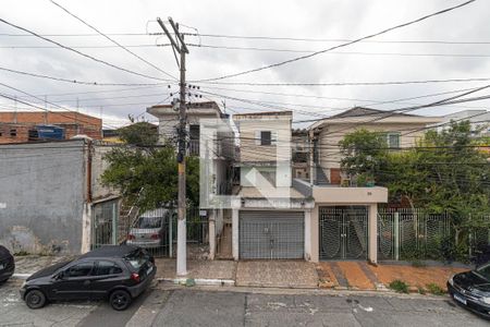 Vista Sala e Cozinha de casa para alugar com 2 quartos, 50m² em Jardim Nordeste, São Paulo