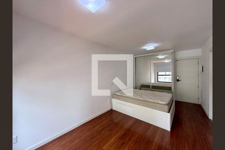 Sala/Quarto de kitnet/studio para alugar com 1 quarto, 26m² em Cidade Monções, São Paulo