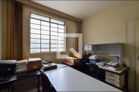 Quarto 1 de casa à venda com 4 quartos, 260m² em Santa Efigênia, Belo Horizonte