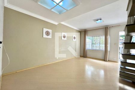 Sala de casa à venda com 2 quartos, 140m² em Mirandópolis, São Paulo