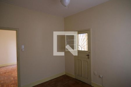 Sala 1 de casa à venda com 3 quartos, 400m² em Santa Efigênia, Belo Horizonte