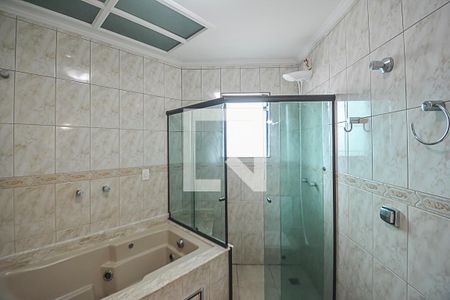 Banheiro da Suíte de casa à venda com 3 quartos, 290m² em Nova Petrópolis, São Bernardo do Campo