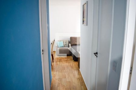 Corredor  de apartamento à venda com 3 quartos, 61m² em Penha de França, São Paulo