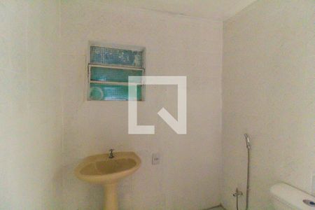 Banheiro de casa para alugar com 1 quarto, 50m² em Jardim Helena, São Paulo