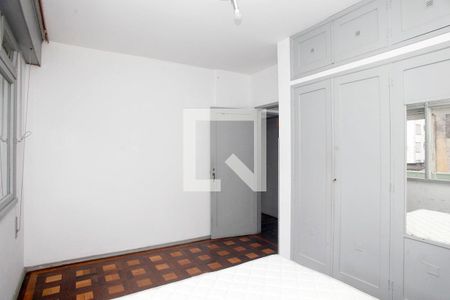 Quarto 1 de apartamento para alugar com 2 quartos, 90m² em Centro Histórico, Porto Alegre