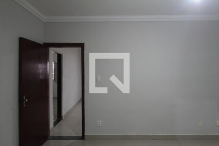 Sala e Copa de casa à venda com 3 quartos, 360m² em Santa Terezinha, Belo Horizonte