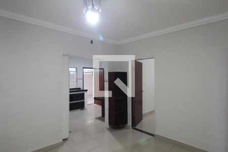 Sala e Copa de casa à venda com 3 quartos, 360m² em Santa Terezinha, Belo Horizonte