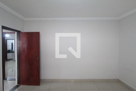 Suite de casa à venda com 3 quartos, 360m² em Santa Terezinha, Belo Horizonte