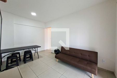 Sala de apartamento para alugar com 2 quartos, 69m² em Vila Tupi, Praia Grande