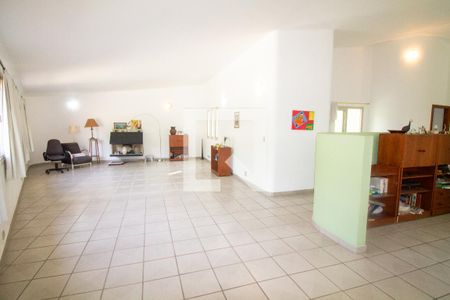 Sala de casa à venda com 3 quartos, 555m² em Jardim dos Estados, São Paulo