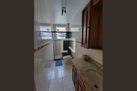 Banheiro de apartamento para alugar com 2 quartos, 124m² em Anchieta, Nilópolis