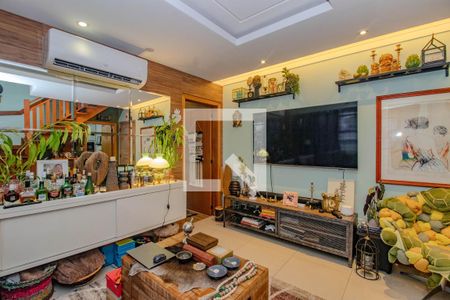 Sala de apartamento à venda com 2 quartos, 170m² em Passo D’areia, Porto Alegre