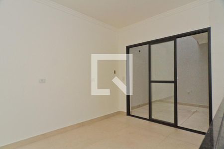 Cozinha de casa à venda com 2 quartos, 130m² em Vila Carolina, São Paulo