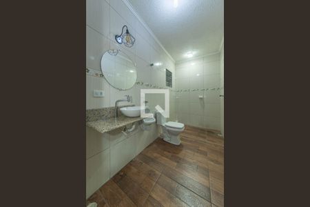 Banheiro de casa para alugar com 1 quarto, 120m² em Capão Redondo, São Paulo