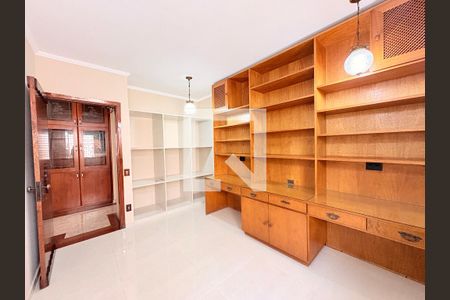 Escritório de casa à venda com 5 quartos, 400m² em Chácara Urbana, Jundiaí