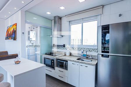 Sala e cozinha de apartamento para alugar com 2 quartos, 67m² em Vila Pereira Barreto, São Paulo