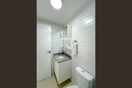 Banheiro de kitnet/studio para alugar com 1 quarto, 31m² em Belenzinho, São Paulo