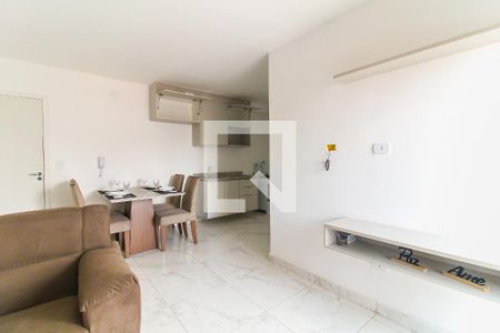 Sala/Cozinha de apartamento para alugar com 2 quartos, 57m² em Cidade Líder, São Paulo