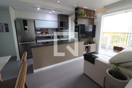 Sala de apartamento à venda com 2 quartos, 56m² em Vila Osasco, Osasco