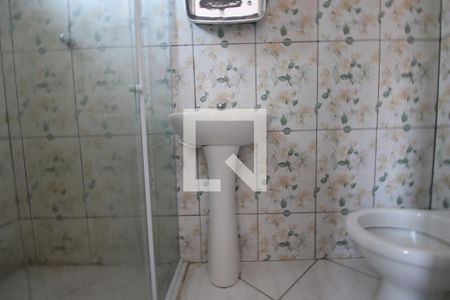 Banheiro de apartamento para alugar com 1 quarto, 55m² em Curicica, Rio de Janeiro