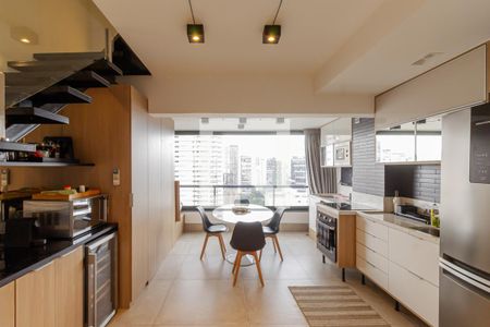 Duplex - Sala de Jantar e Cozinha de apartamento à venda com 1 quarto, 115m² em Vila Olímpia, São Paulo