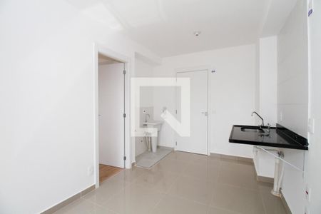 Sala e Cozinha de kitnet/studio para alugar com 1 quarto, 27m² em Pinheiros, São Paulo