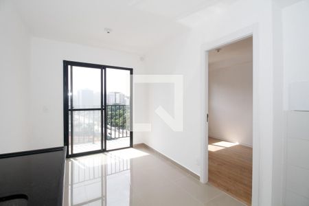 Sala e Cozinha de kitnet/studio para alugar com 1 quarto, 27m² em Pinheiros, São Paulo