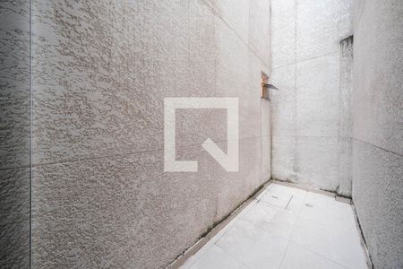 Sala de casa à venda com 3 quartos, 100m² em Jardim Eliane, São Paulo