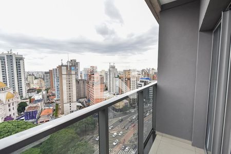 Varanda de kitnet/studio para alugar com 1 quarto, 21m² em Paraíso, São Paulo