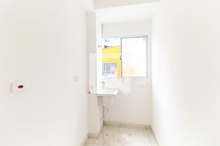 Sala/Cozinha de apartamento para alugar com 2 quartos, 56m² em Cidade Líder, São Paulo