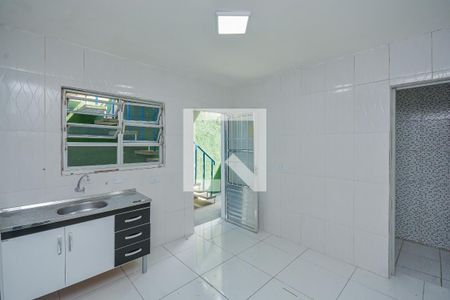 Sala/Cozinha de casa para alugar com 1 quarto, 52m² em Jardim Rosa Maria, São Paulo