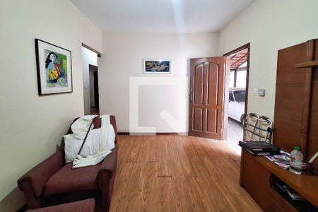 Sala de casa à venda com 3 quartos, 189m² em Itaipu, Niterói