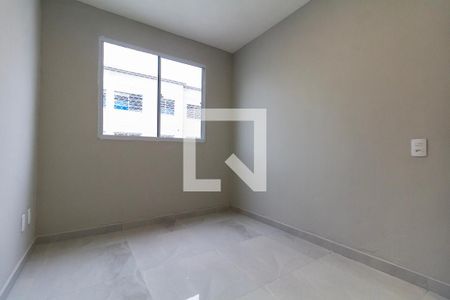 Quarto 1 de apartamento para alugar com 2 quartos, 43m² em Penha de França, São Paulo