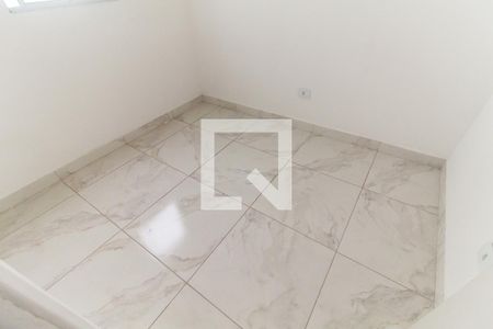 Quarto 2 de apartamento para alugar com 2 quartos, 56m² em Cidade Líder, São Paulo