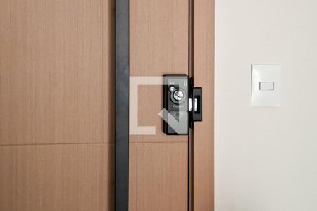 Fechadura eletrônica  de apartamento para alugar com 2 quartos, 116m² em Vilamar, Praia Grande