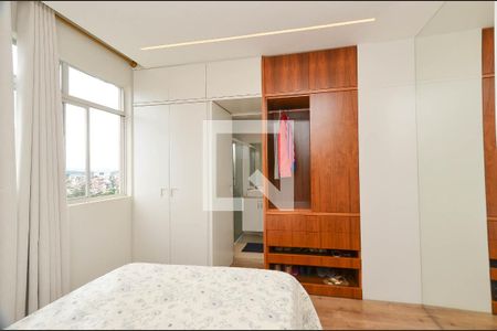 Suíte de apartamento à venda com 3 quartos, 77m² em União, Belo Horizonte