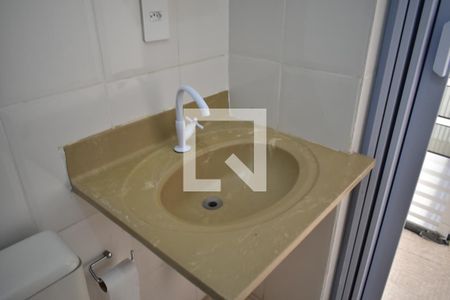 Banheiro de casa para alugar com 1 quarto, 51m² em Chácara Inglesa, São Paulo