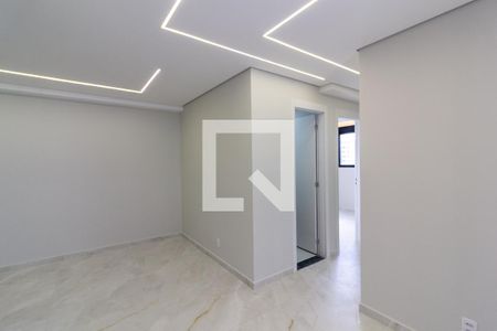 Sala de apartamento para alugar com 3 quartos, 61m² em Usina Piratininga, São Paulo