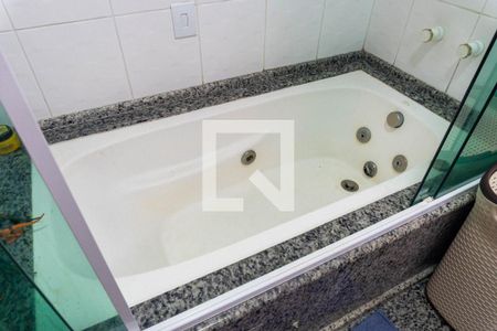 Banheiro da Suíte 1 de casa à venda com 3 quartos, 214m² em Parque Jabaquara, São Paulo