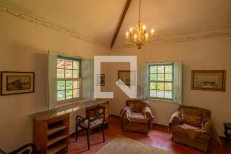 Sala de casa de condomínio para alugar com 4 quartos, 400m² em Rio Cotia, Cotia