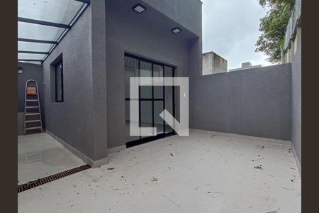 Casa de Condomínio para alugar com 2 quartos, 125m² em Lageadinho, Cotia