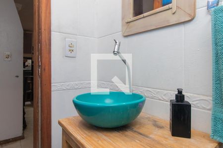 Lavabo de casa à venda com 2 quartos, 145m² em Hípica, Porto Alegre