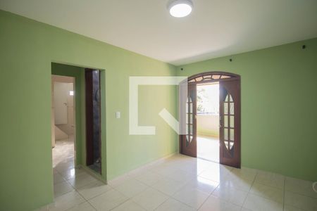 Sala de casa para alugar com 2 quartos, 55m² em Jardim Catarina, São Gonçalo