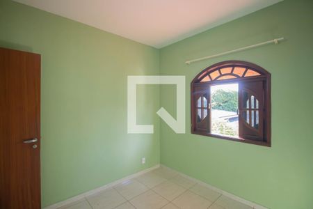 Quarto 1 de casa para alugar com 2 quartos, 55m² em Jardim Catarina, São Gonçalo